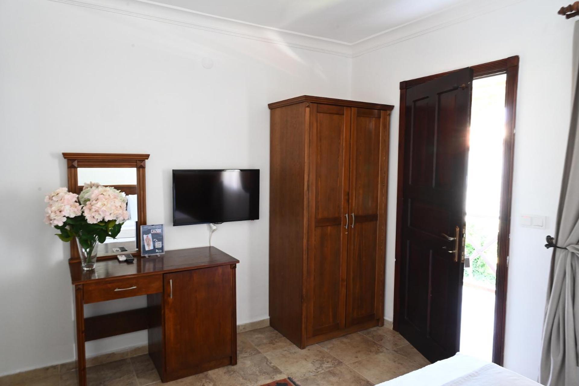 Cunda Deniz Hotel Ayvalı Exteriör bild